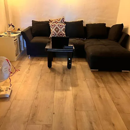 The Hunters Den Homestay szállás